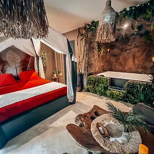 La Grotte Chambre Jacuzzi Charme Romantique Terrasse Privée 300m Plage Et Restaurants Valmer - Golfe Saint Tropez Appartement